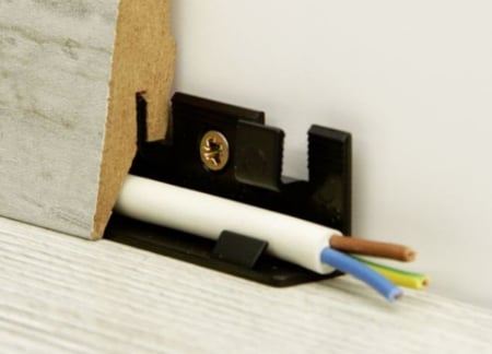 Lamineo Befestigungssystem Clip-Leiste 58x19mm - inkl. Dübel und Schrauben kaufen bei ProMa Farben